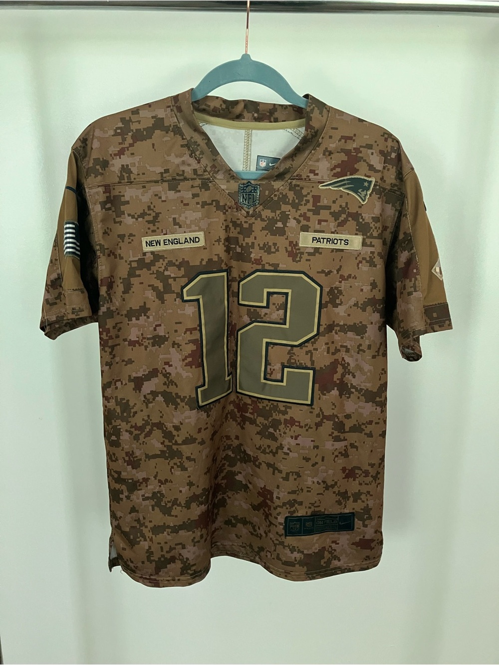 New England Patriots Tom Brady Nike Camo Salute to Service Game Jersey